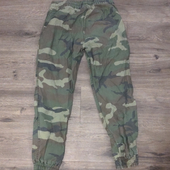 TNA CAMO Original Alix Pant - Picture 2 of 3